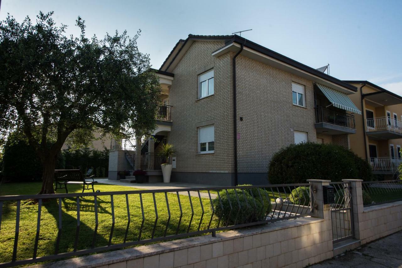 Apartments Tamara Umag Exterior photo